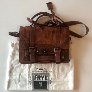 ***Gorgeous like new Frye Cameron Satchel